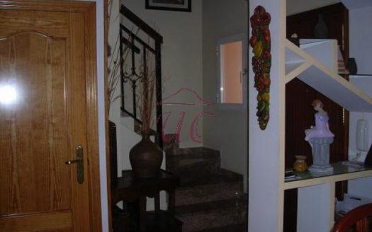 Ogíjares, Bonita unifamiliar-pareada con piscina