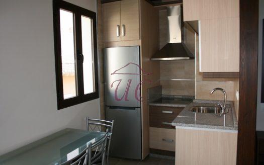 Plza. Mariana Pineda, junto edificio rehabilita en su totalidad