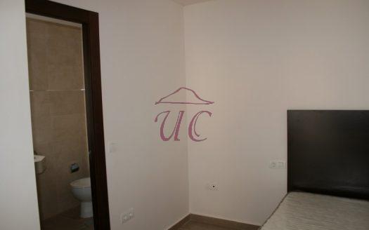 Plza. Mariana Pineda, junto edificio rehabilita en su totalidad