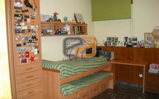 El Fargue: Espectacular gran casa-chalet con 10.500m2 de parcela y 330m2 de vivienda.