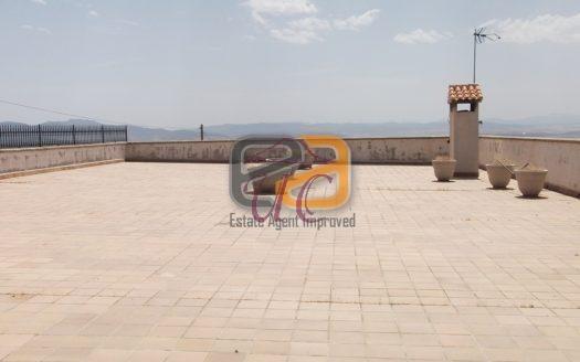 El Fargue: Espectacular gran casa-chalet con 10.500m2 de parcela y 330m2 de vivienda.