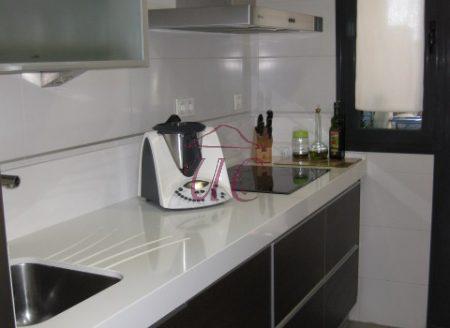 Parque de las Ciencias, Magnífico piso con garaje y trastero