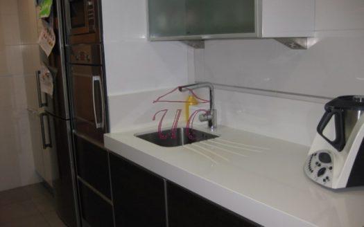 Parque de las Ciencias, Magnífico piso con garaje y trastero